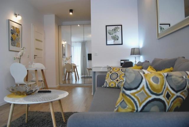 Two Towers Old Town Apartments-City Center-By The River-Observation Terrance On The Roof-Free Parking Breslávia Exterior foto