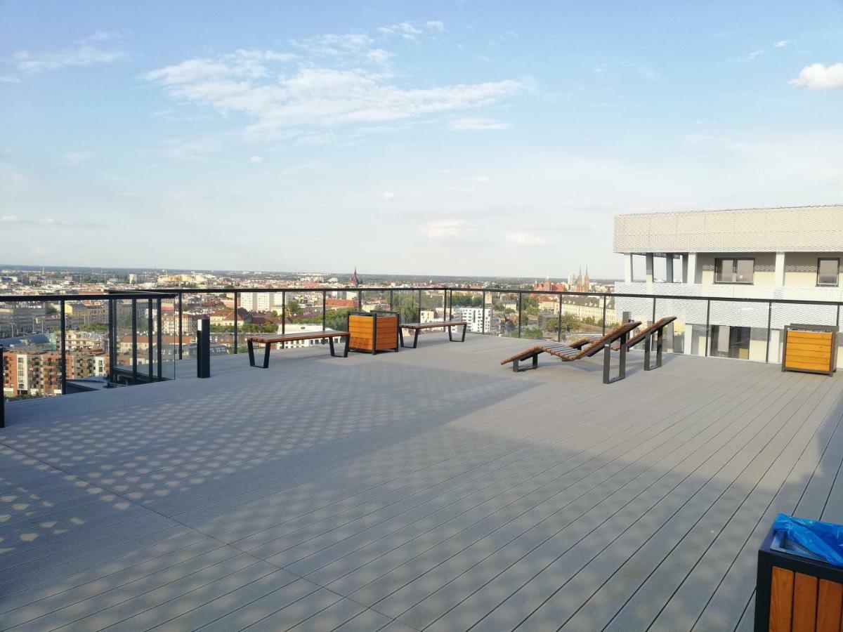 Two Towers Old Town Apartments-City Center-By The River-Observation Terrance On The Roof-Free Parking Breslávia Exterior foto